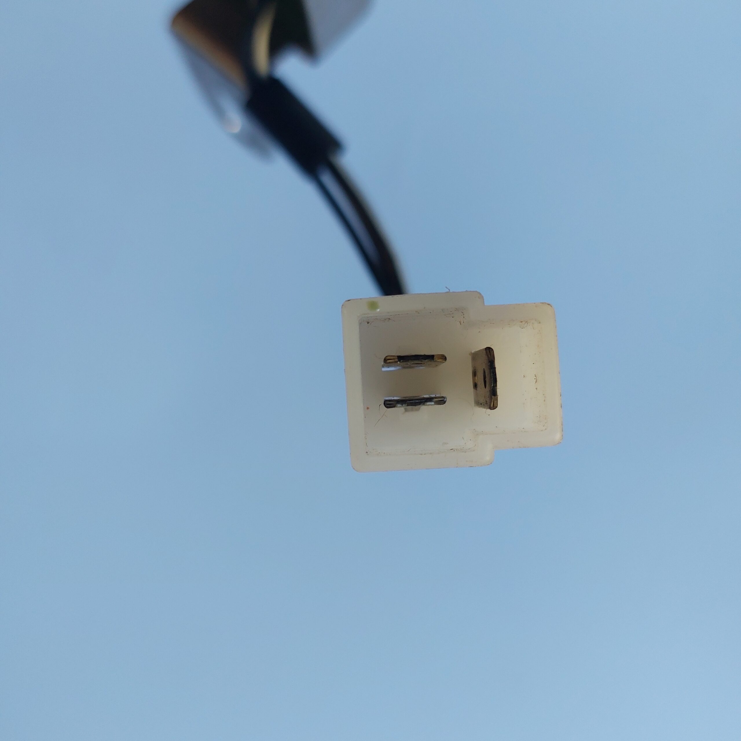 DATSUN CHERRY VOLTAGE REGULATOR 45-79813 - Image 2